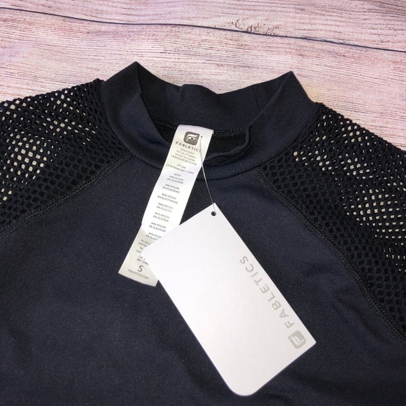 NWT Fabletics Cassie Seamless Mesh Long Sleeve Top - Picture 3 of 6